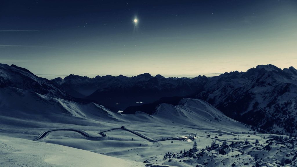 LED Skianzug – AFTERGLOW Ski Film